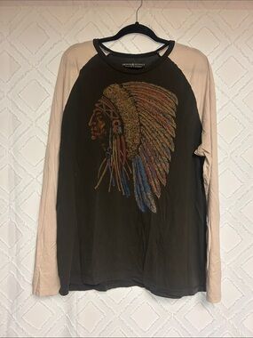 Denim & Supply Ralph Lauren Black Body Beige Sleeve Long-Sleeve Graphic Tee